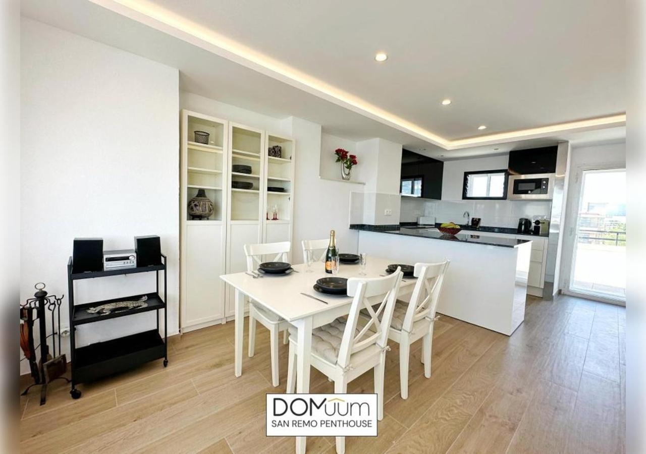 Domuum Holidays - San Remo Penthouse 萨洛 外观 照片