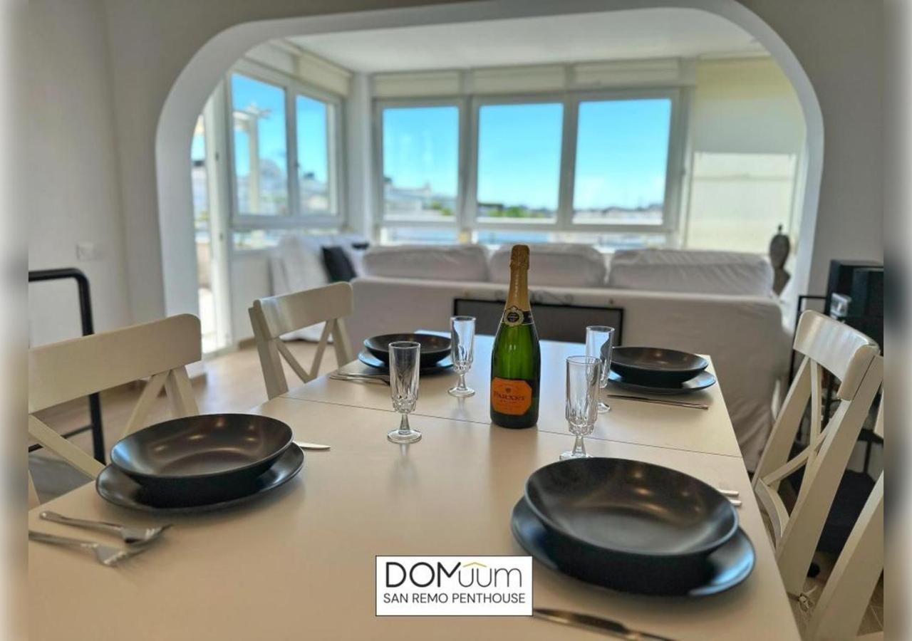 Domuum Holidays - San Remo Penthouse 萨洛 外观 照片